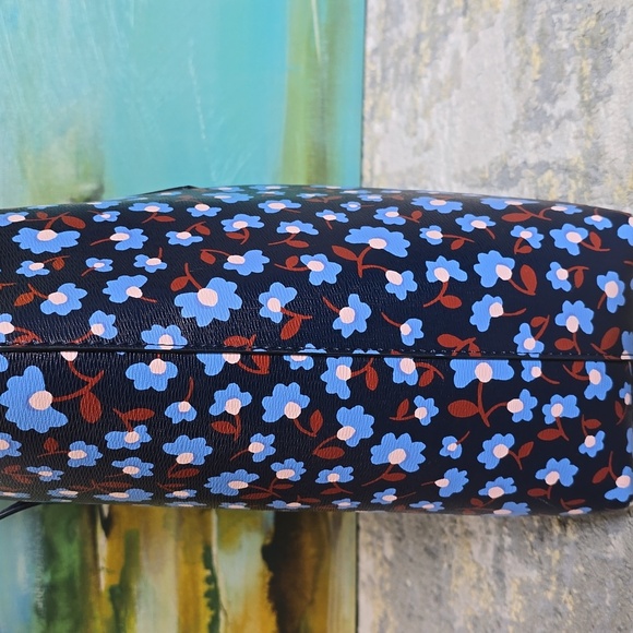 Kate Spade Molly Party Floral Tote - Picture 9 of 17